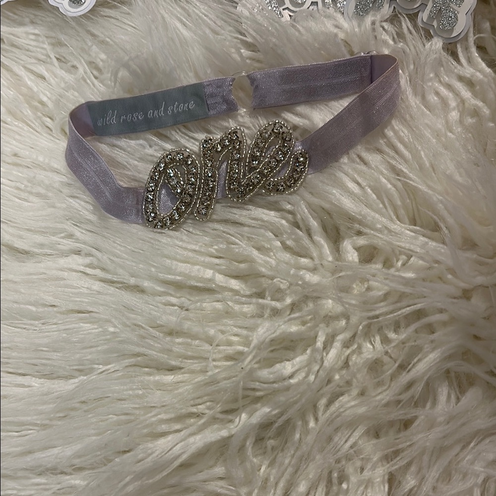 Baby ONE birthday headband + “Winter Onederland” photo garland